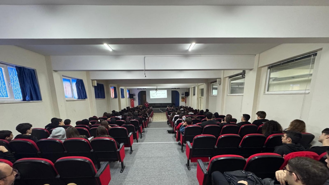 Şile Sosyal Hizmet Merkezi’nden Öğrencilerimize Değerli Seminer